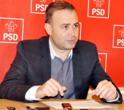 Senatorului PSD Darius Vâlcov